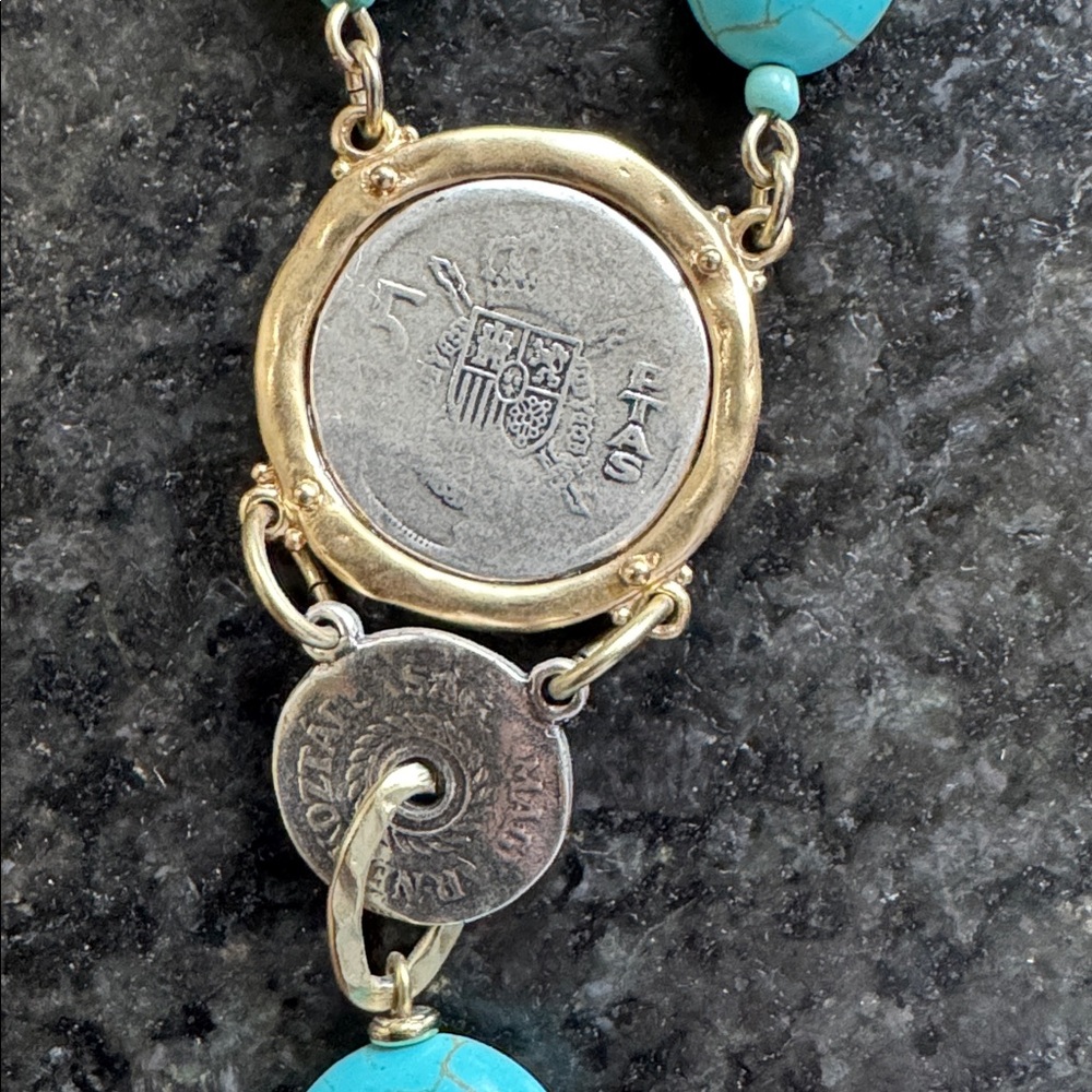 😊Chico's Turquoise Beaded Coin Drop Necklace with Gold Accents - Picture 4 of 7